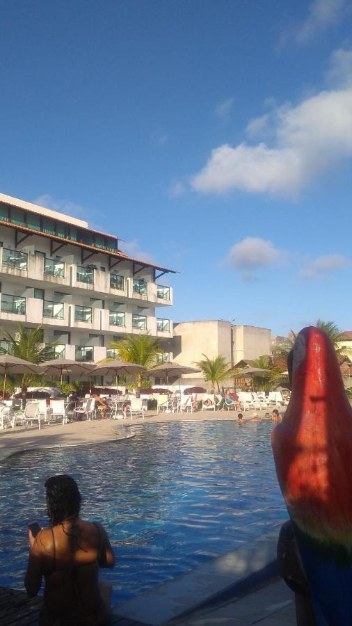 Studio Pool View